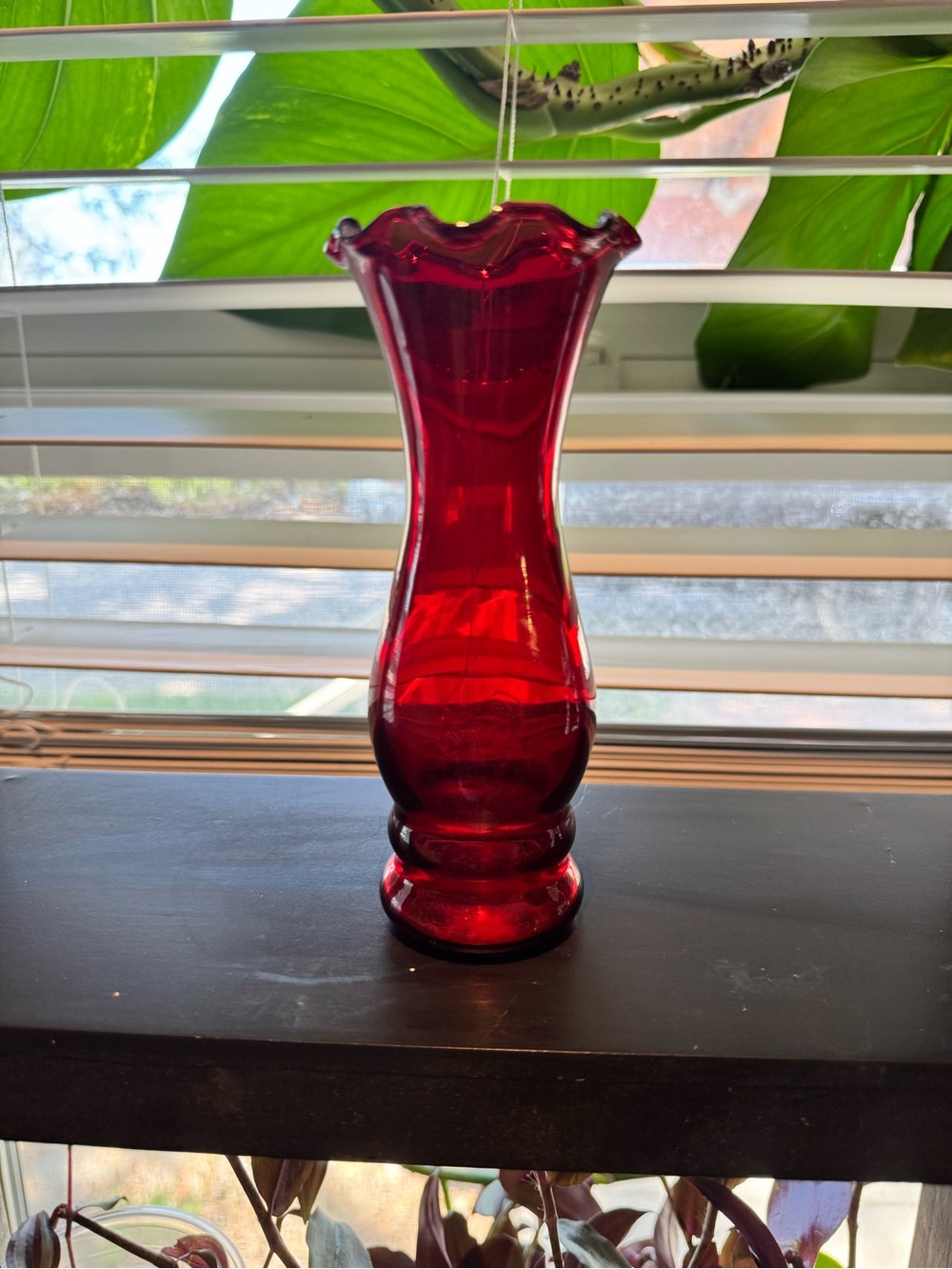 Vintage Anchor Hocking Royal Ruby Red Glass Vase 6” Ruffled Rim MCM